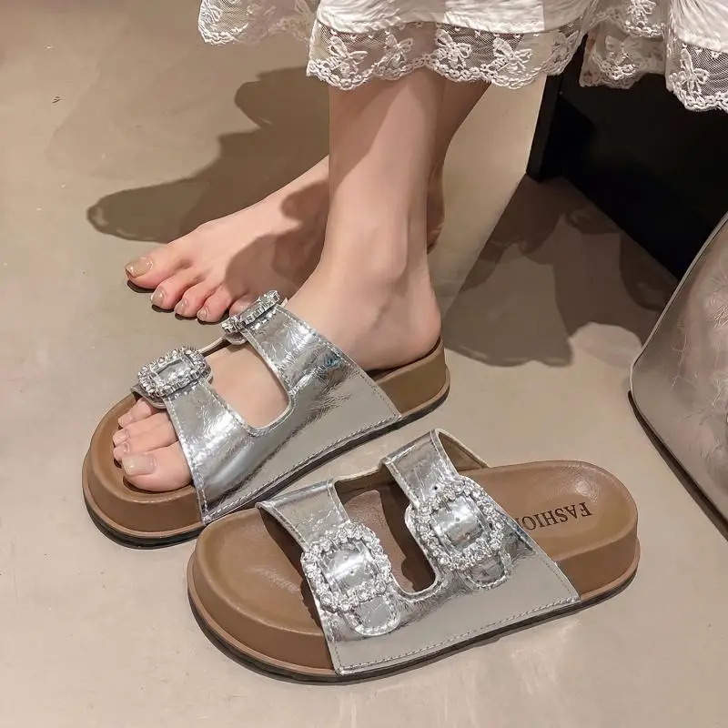 Rutschfeste, dicke Strandpantoffeln für Damen, Sommer 2026, Rhinestore-Schnallen-Plateau-Mules, glänzende Kristallsandalen für Damen – Detail 3