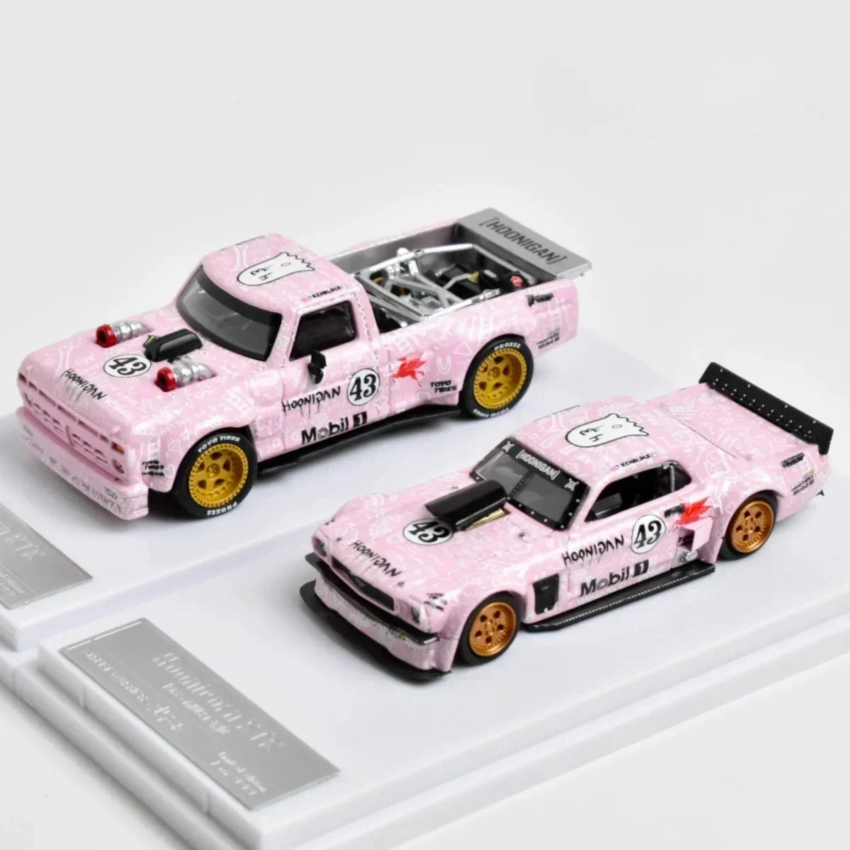 ストリートウェポンの合金車モデルフォードマスタングrtrフォードf-150ピックアップケンブロックb-mピンク1-64