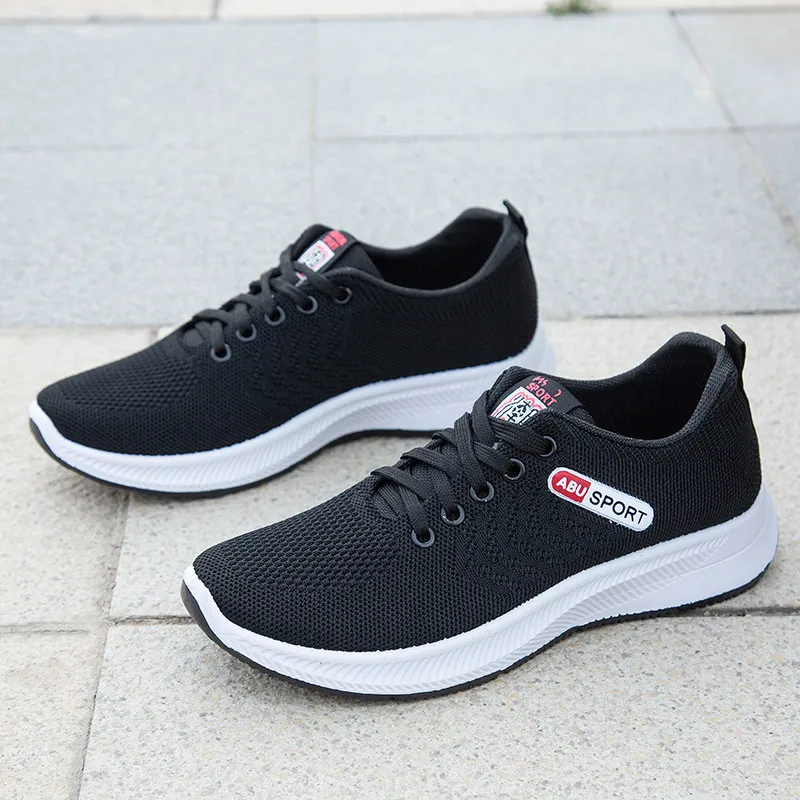 Men's mesh breathable casual sneakers spring summer new anti-slip outdoor racing running shoes students' light speed sports shoe