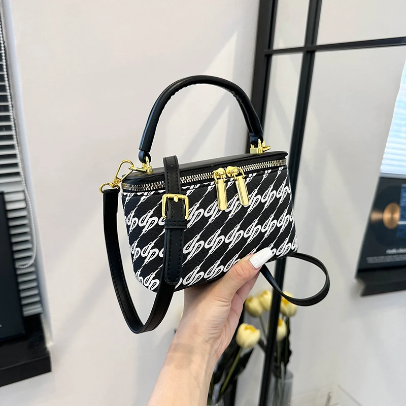 

Elegant Leather Women's Handbag Crossbody Shoulder Bag For Ladies Tote Messenger Bag By Luxury Brand