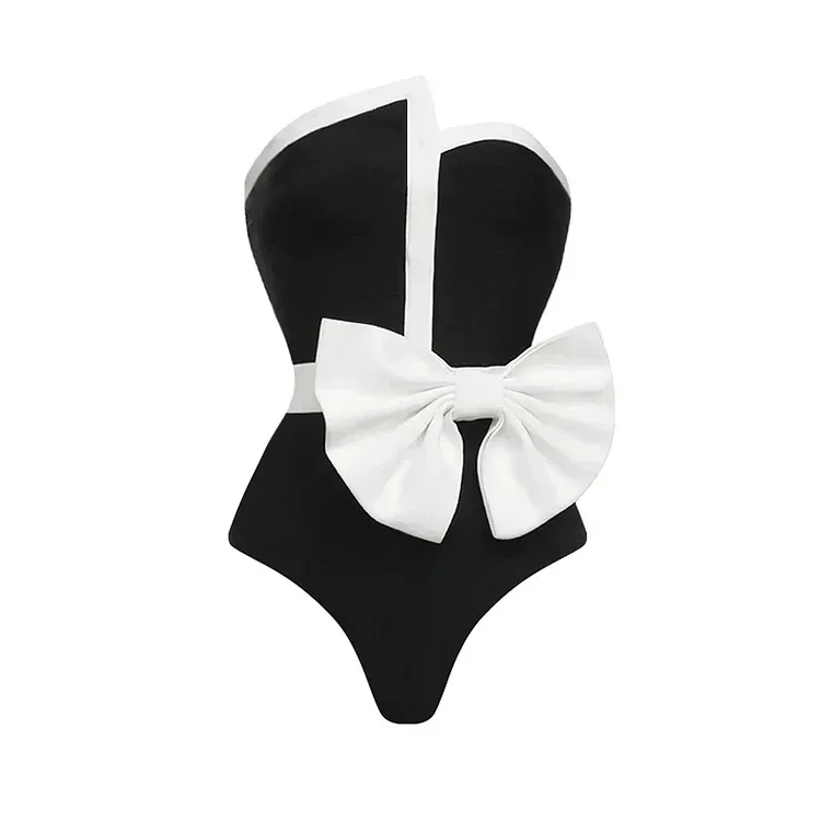 2024 Costume da bagno vintage Nero con spalle scoperte Papillon Costume intero e gonna Set da bagno da donna Vacanza Beachwear Costume da bagno di lusso