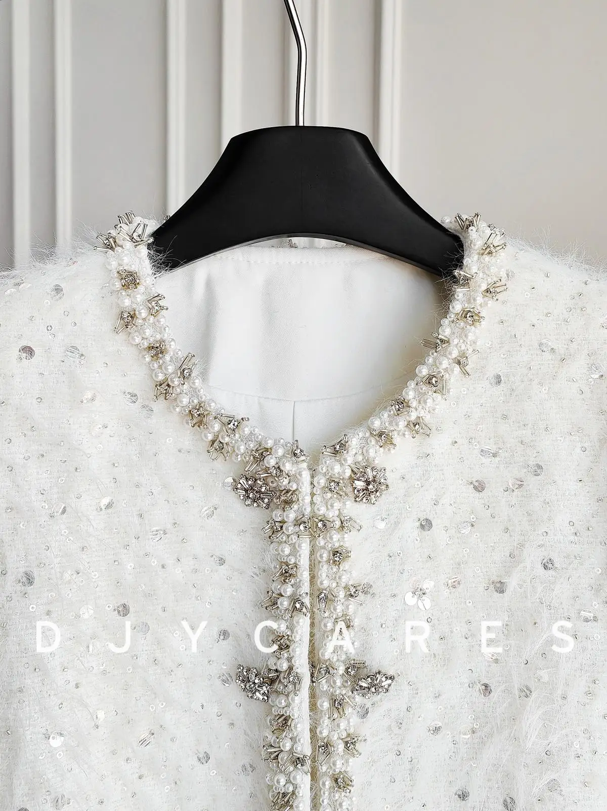New  Coarse woolen heavy industry sequin bead white coat, exquisite and gentle top big  size