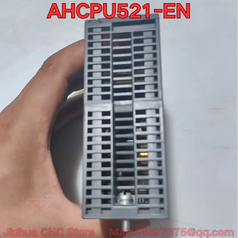 

Б/у модуль ПЛК AHCPU521-EN, функциональный тест нормальный. Последние цены на 2026 год.