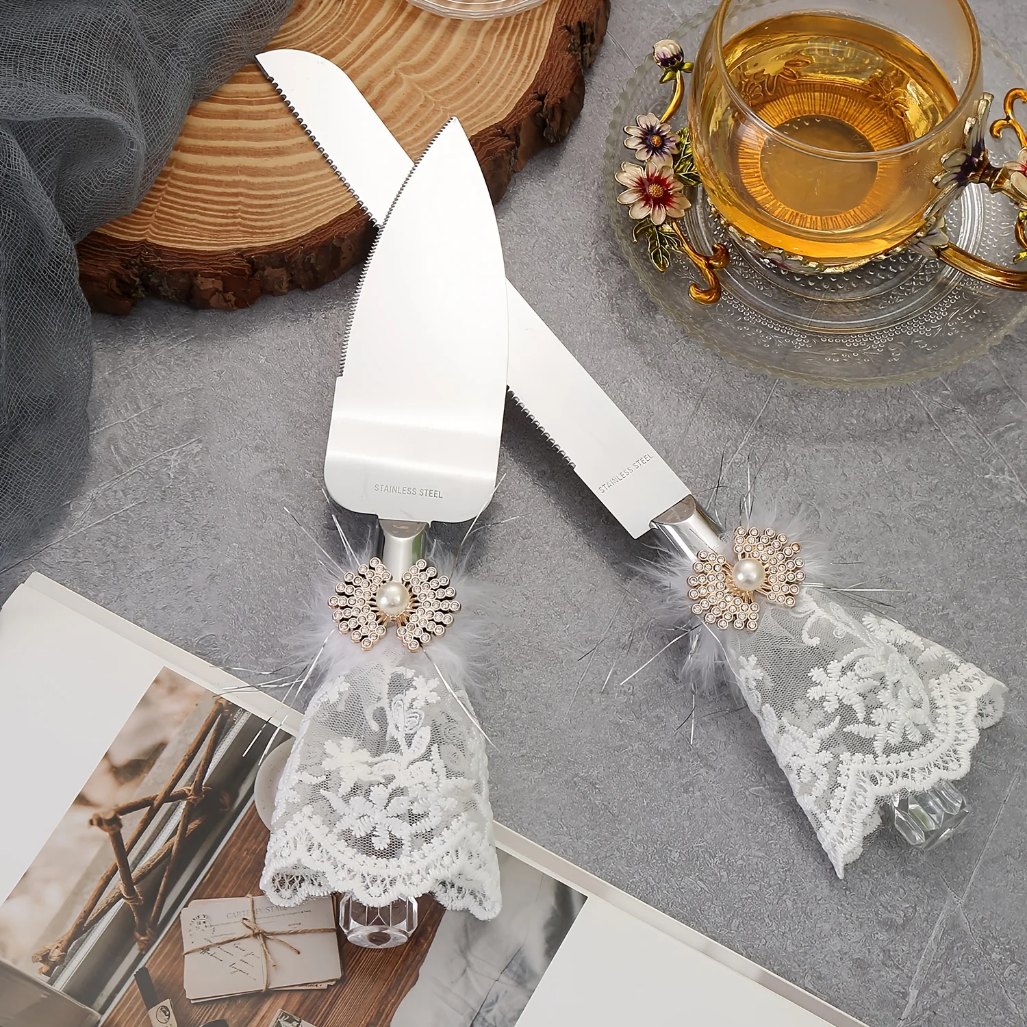 

Western-style wedding goblet toast four-piece romantic wedding tableware set