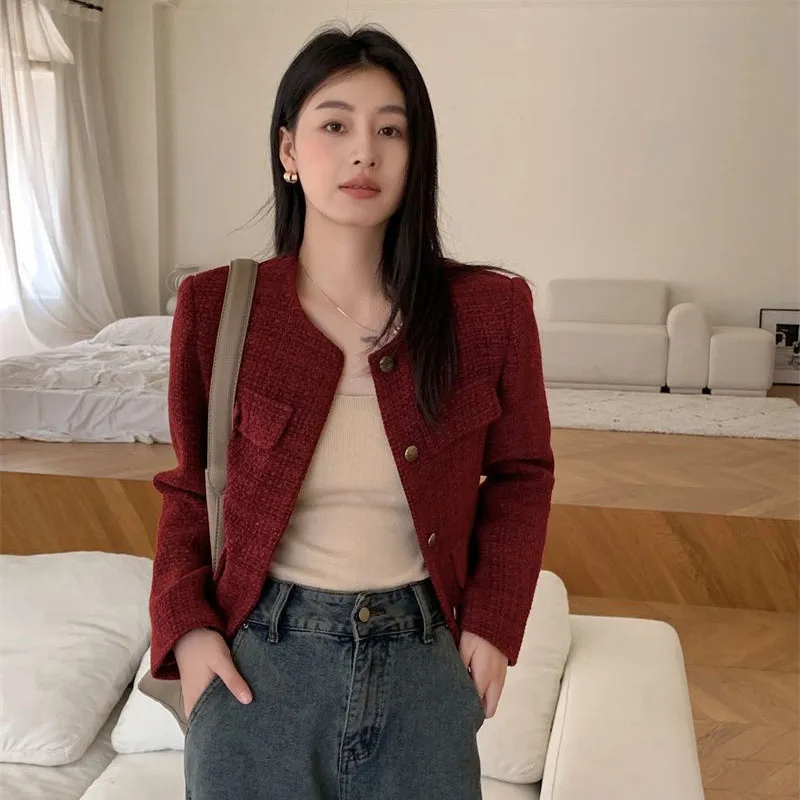 

Новая женская куртка 2026 года в стиле «Маленький аромат»: весенне-осенняя короткая куртка, элегантная красная ретро-верхняя одежда для женщин