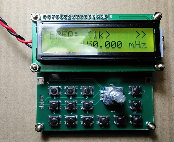 ADF4351 Signal Source VFO Variable-Frequency Oscillator Signal Generator 35MHz to 4000MHz Digital LCD Display DC 4.5V-5.5V