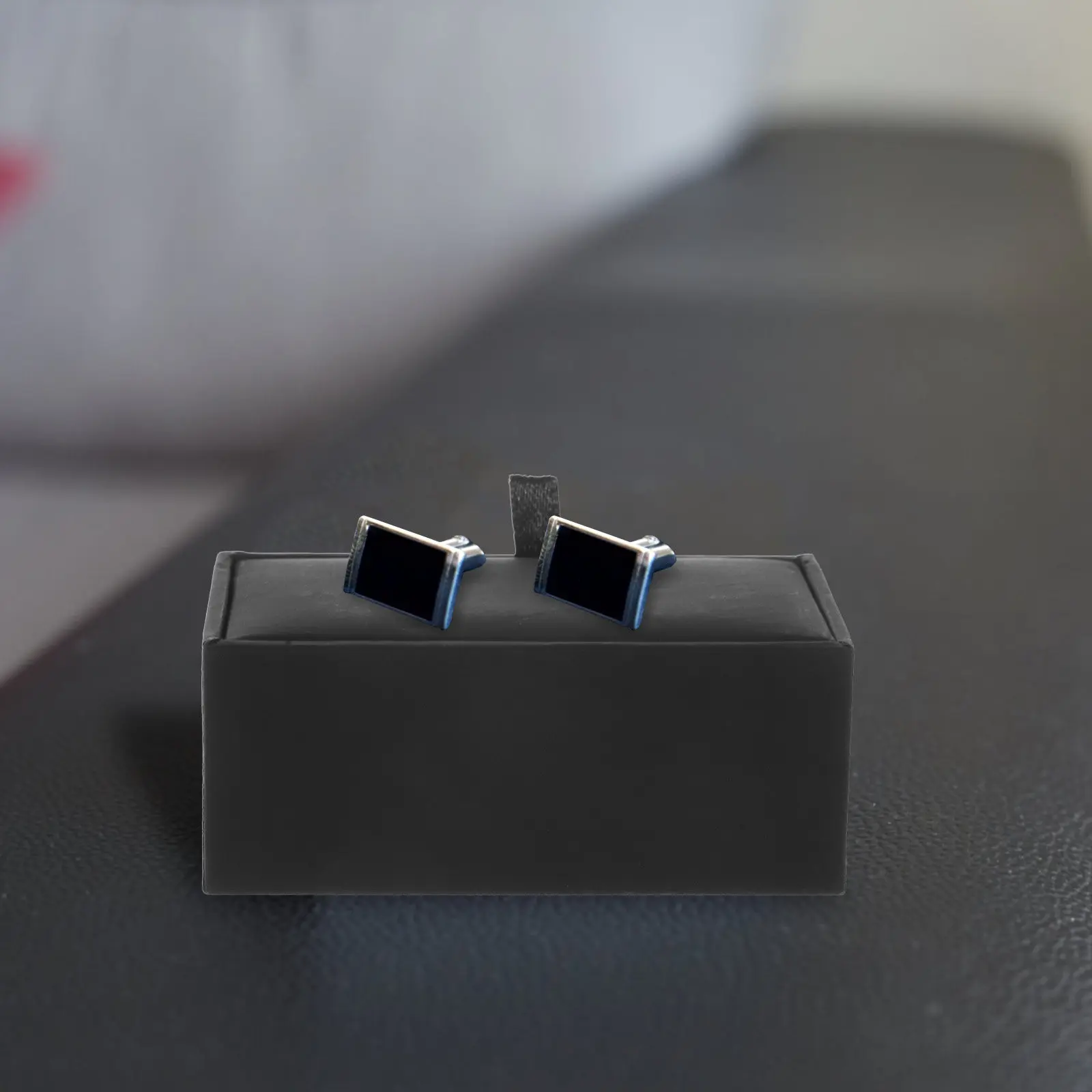 

Black Cufflinks Storage Box Elegant Empty Display Case for Men's Jewelry Portable Gift Packaging Organizer