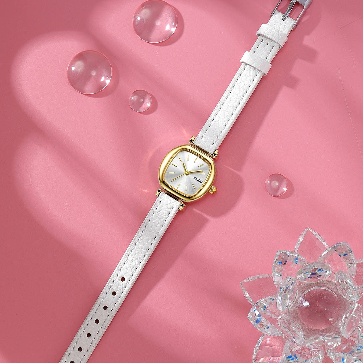College-Style Casual, Stylish and Versatile Quartz Movement Watch image 5