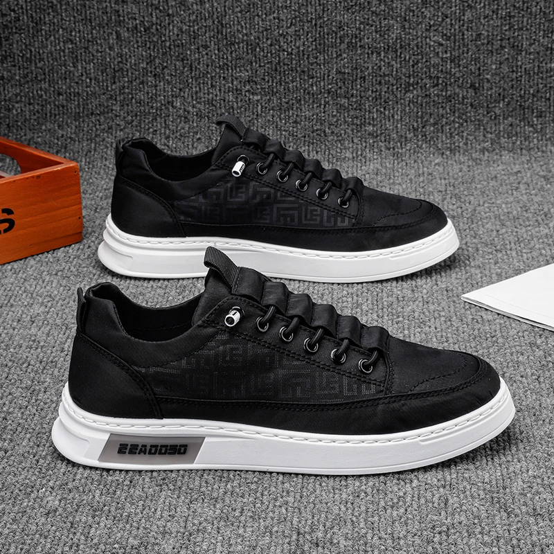 

Spring Autumn Canvas Shoes for Men Espadrilles Slip on Sneakers Man Lace Up Oxfords Loafers Male Lazy Shoes Gray Casual Sneakers