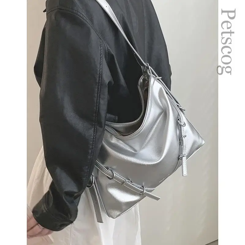 Trendy Cool Motorcycle Bag Women 2023 New Trendy Fashion Underarm Bag Niche Texture Large Capacity Shoulder Tote Bag