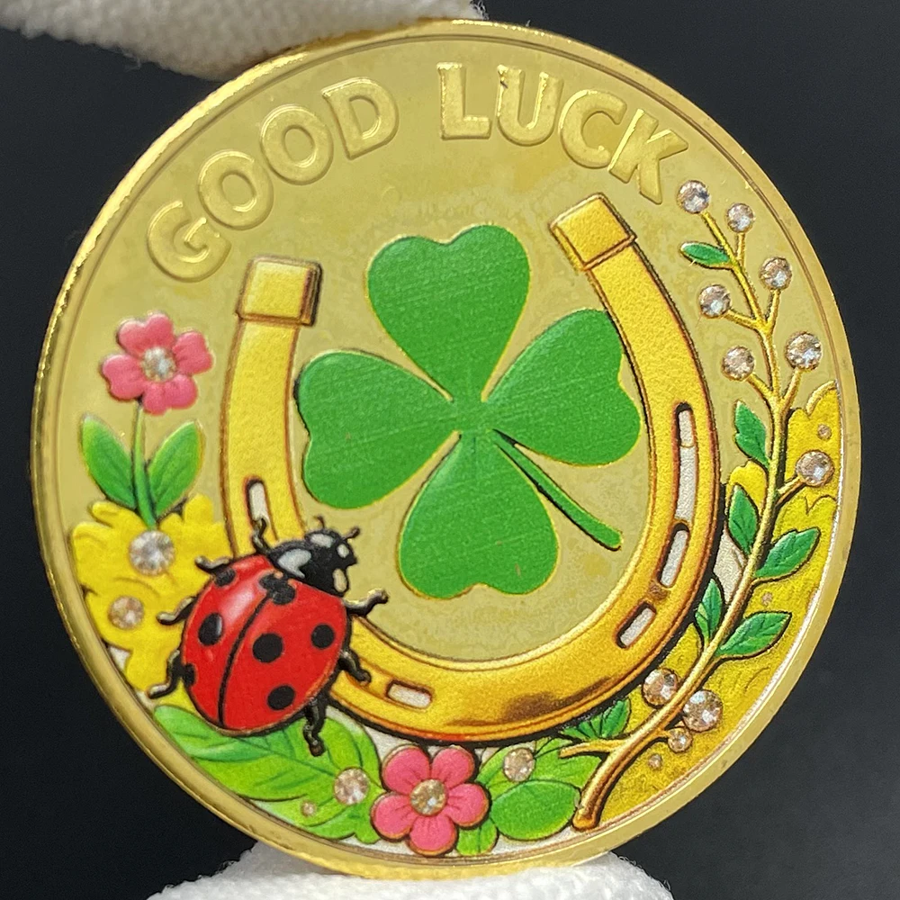 Number 7 Lucky Coins Clover and Horseshoe Colorful Commemorative Coins Casino Card Holder Bring Good Luck Token