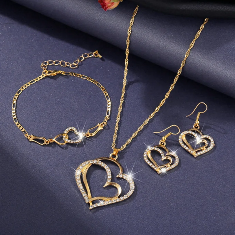 3Pcs/Set Heart Shaped Jewelry Set Of Earrings Pendant Necklace For Women Exquisite Fashion Rhinestone Double Heart Jewelry Set