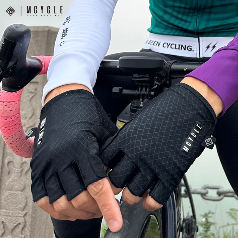 

Mcycle Bike Sport Gloves Half Finger Bicycle Gloves Shock-Absorbing Anti-Slip Breathable MTB Road Cycling Short Finger Gloves