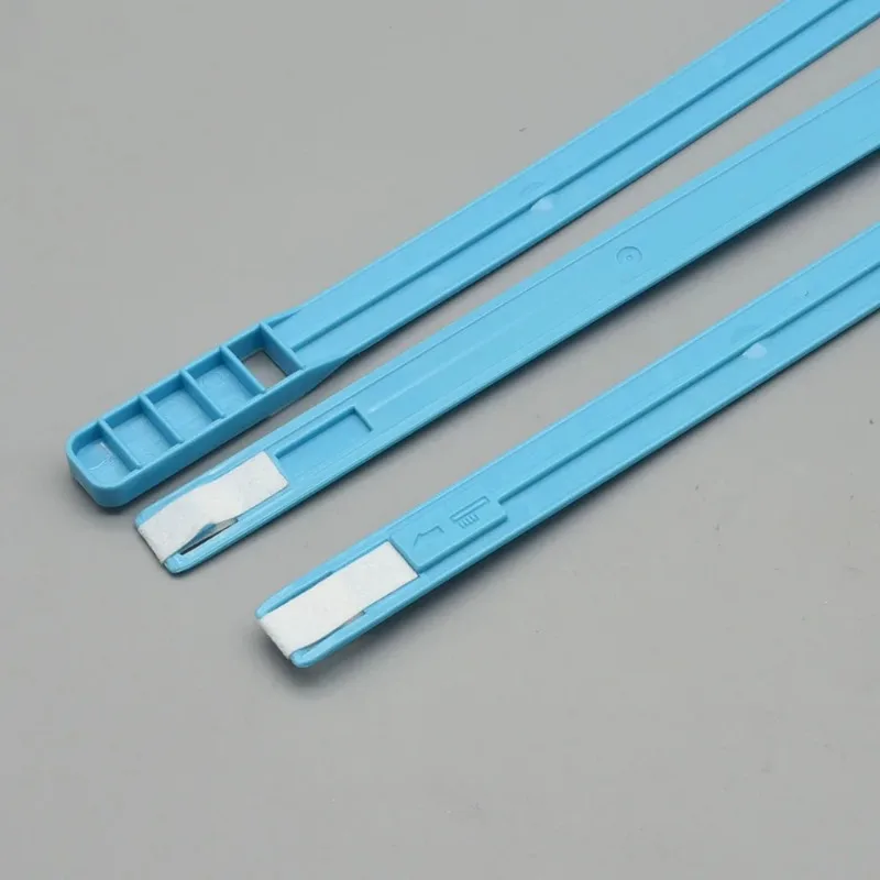 

Набор из 5 очистителей для стеклянных панелей RICOH MP C2504 C3004 C3504 C5504 C6004 C2003 C2503 C3003 C3503 C4503 C5503