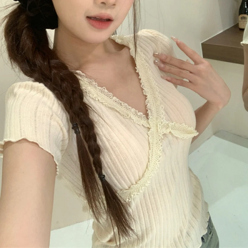 Vintage Sweet T-shirts Women Graceful Girlish Tee Summer Lace Slim All-match Short Sleeve Crop Tops Soft Clothing V-neck Korean