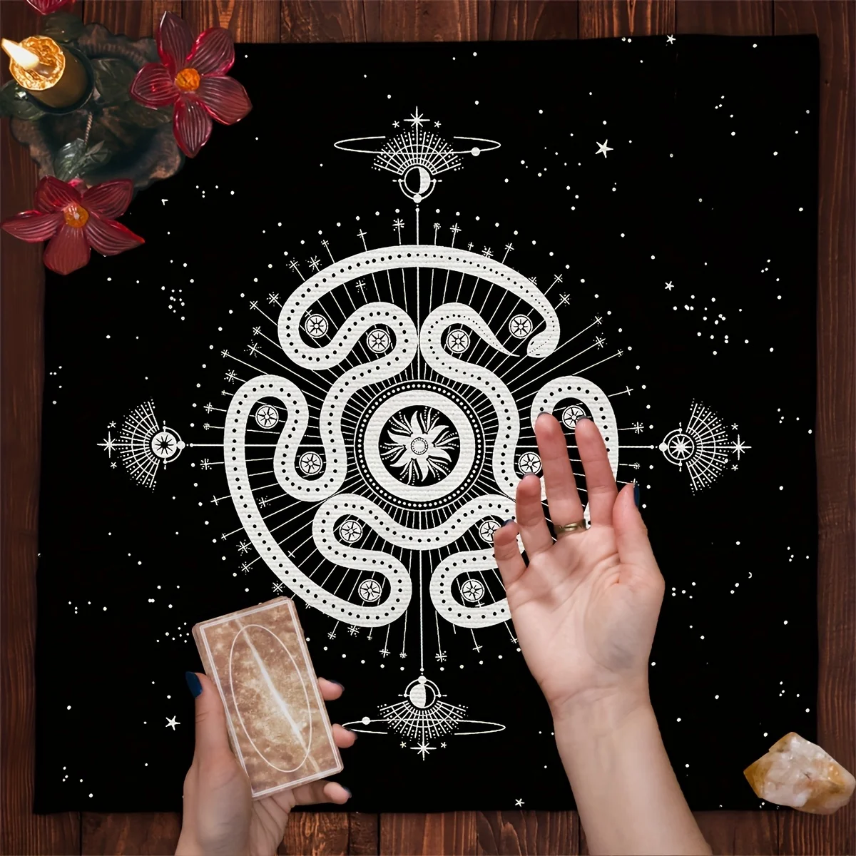 1pc Hecate Ouroboros Goddess Tarot Tablecloth, Altar Mat for Card Reading, Pendulum, Divination Ritual and Board Game