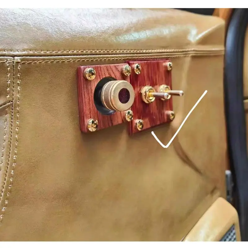 Suitable for Pusang interior, the lift switch has been modified from the old Santana to the retro brass aircraft accessories.