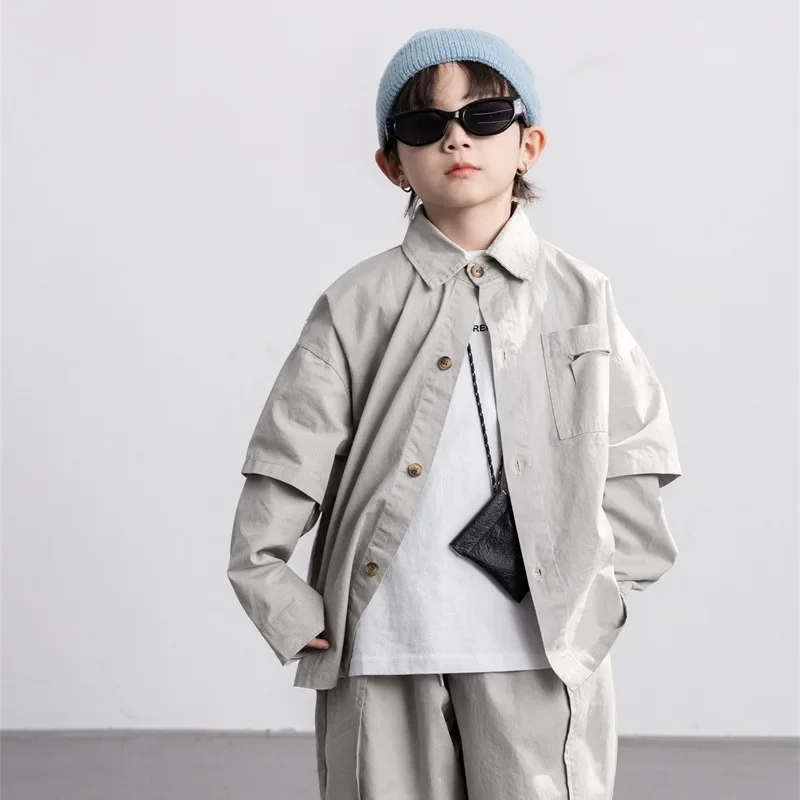 

2024 Spring New Fashionable Shirt Coat White T Shirt Pants Simple Casual Three Piece Set Children Clothing Set Boys Solid Color