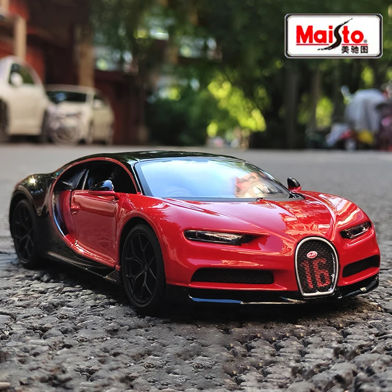 Maisto 1:24 Bugatti Chiron Divo Supercar Alloy Car Diecasts & Toy Vehicles Car Model Miniature Scale Model Car Toy For Children