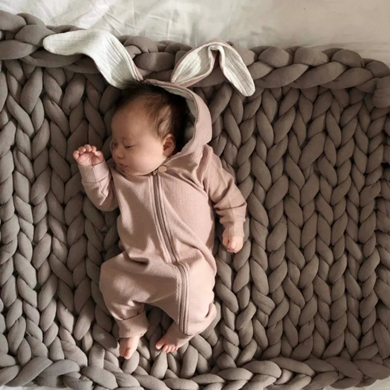2025年ベビー可愛いウサギ耳ロンパース 秋 子供服 海外風ジャンプスーツ お出かけ服