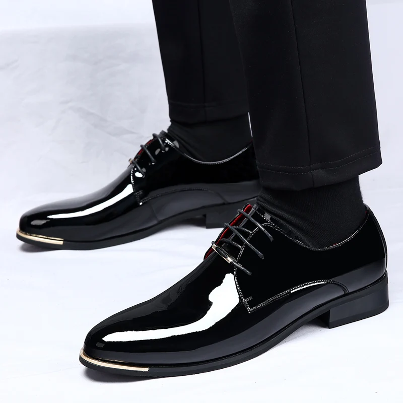 WAERTA Trending Italian Patent Leather Shoes Men Business Shoes Lace Up Oxfords Plus Size Male Wedding Party Shoes Men Leather