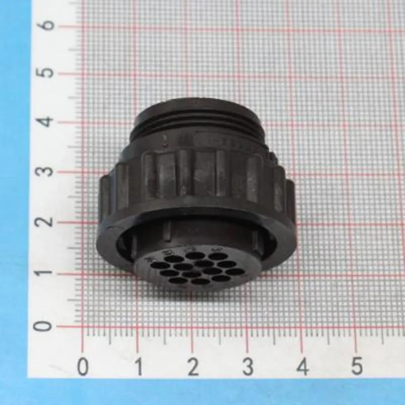 

AMP TE/Tyco circular Power 14-core circular plug socket connector 183039-1 Housing 600 VDC 14 Position Pin