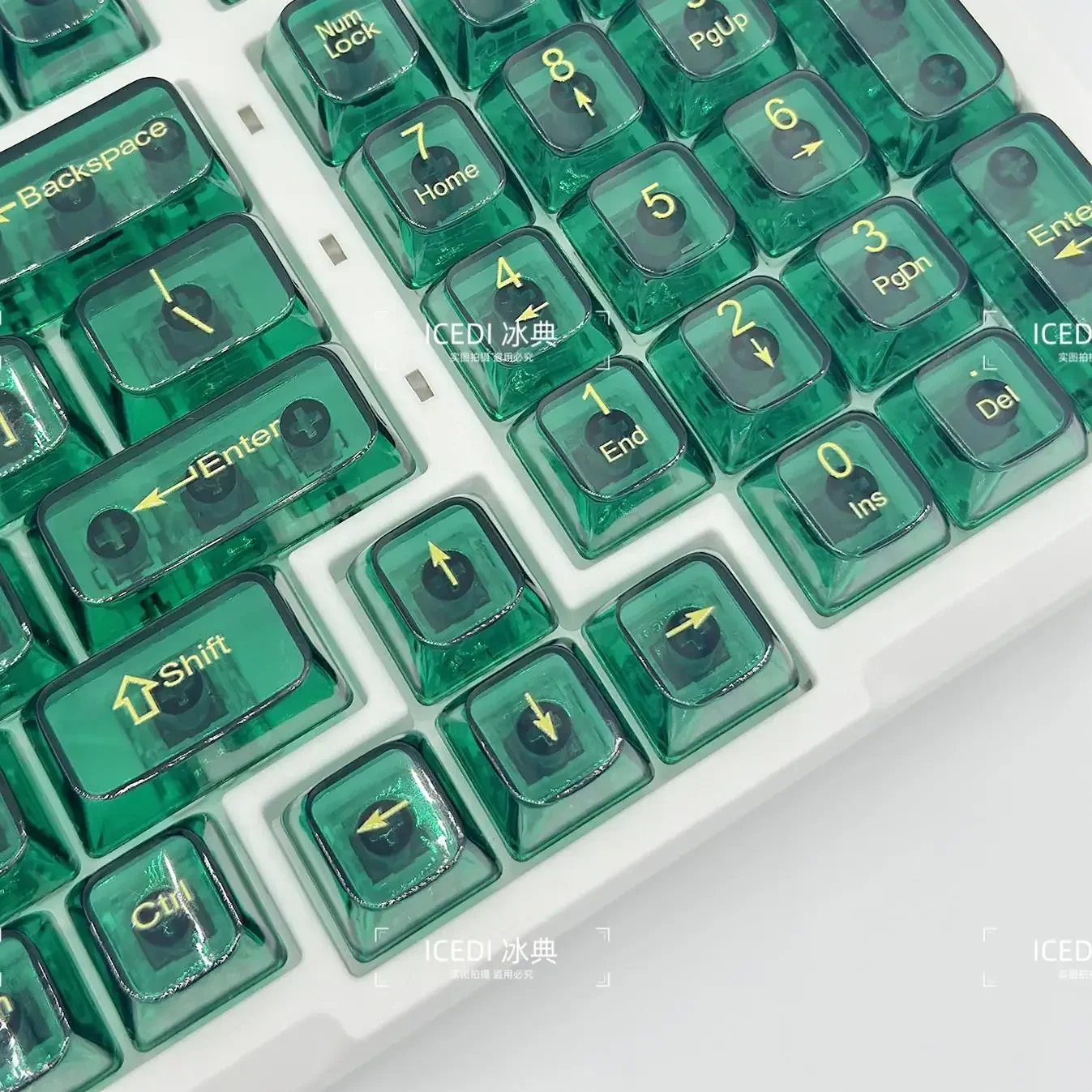 

Transparent Emerald Transparent Hunk Pink OEM Height Crystal Black Transparent Keycap 61 75 87 98 104 Keys