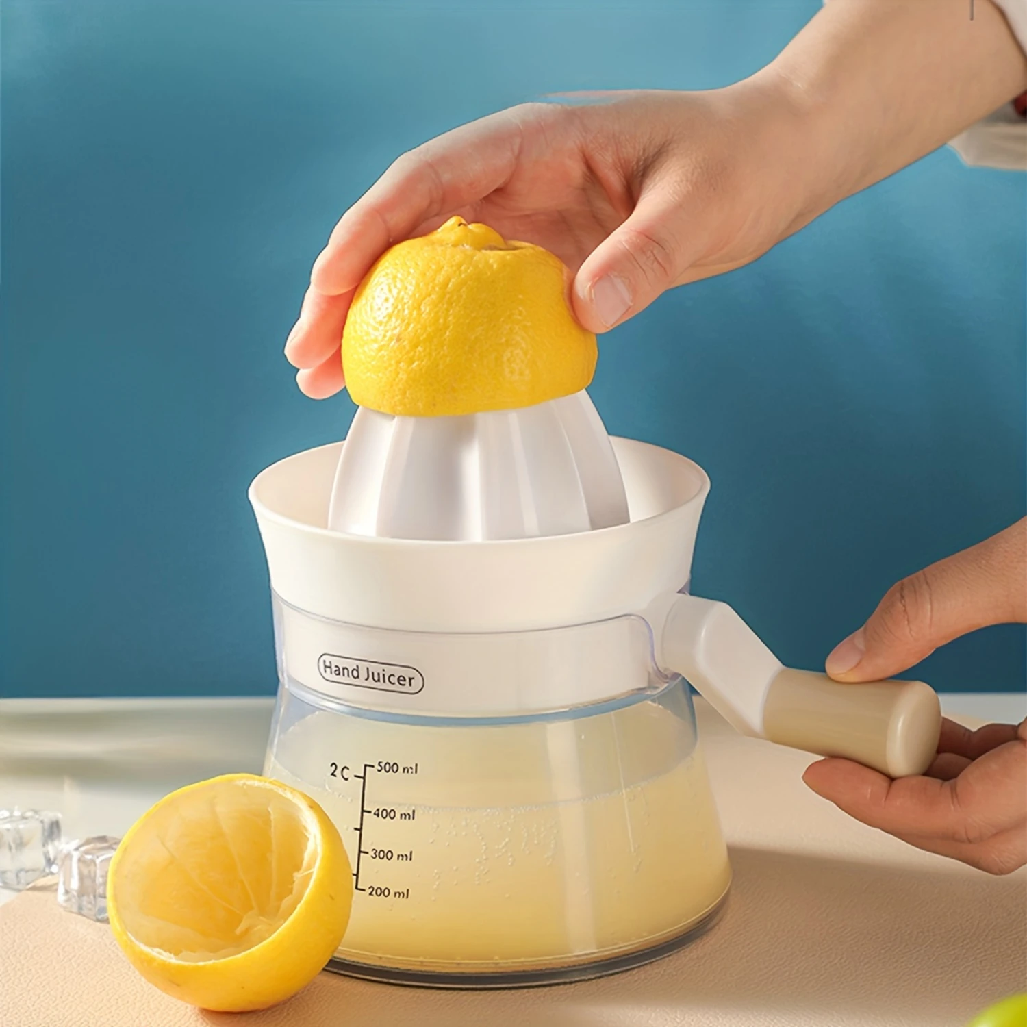 1pc, Manual Juicers, Hand-Held Fresh Citrus Juicer For Oranges, Lemons, Limes, Multifunctional Manual Juicer, Suitable For , Off