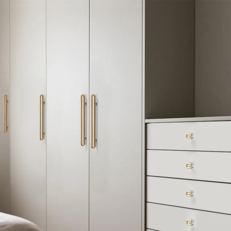 Modern Zinc Alloy Cabinet Door Handles Pull Creative Shaped Handles for Wardrobe and Drawer Home Accessories Shoe Cabinets Pulls