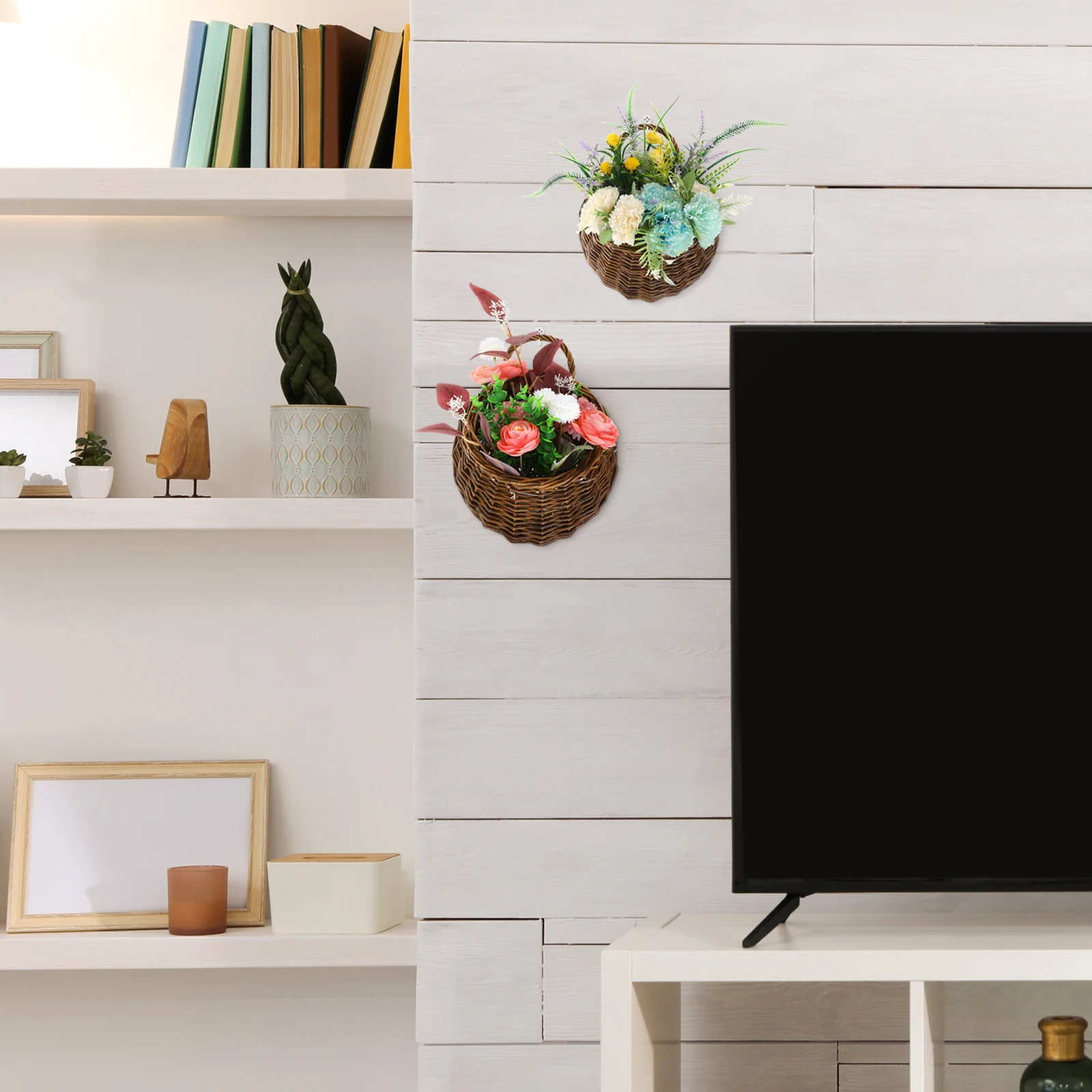 

2Pcs Hanging Flower Basket Rattan Wall Flower Pot Elegant Storage Basket Home Plant Container 31x27x12cm 25x20x8.5cm