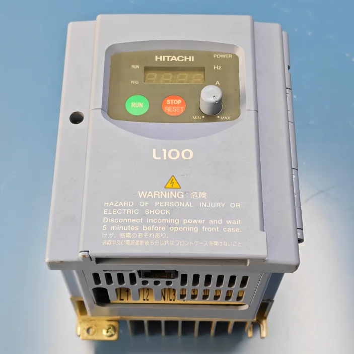 

SCREEN CTP PT-R8600 Blow Pump Inverter Model L100-007NFE Original Used and Available in Stock
