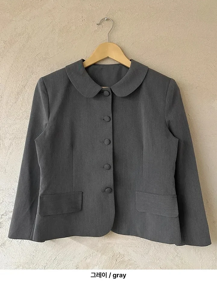 

Korean Chic Autumn Niche Design Peter Pan Collar Single Breasted Versatile Long Sleeved Short Suit Jacket for Women