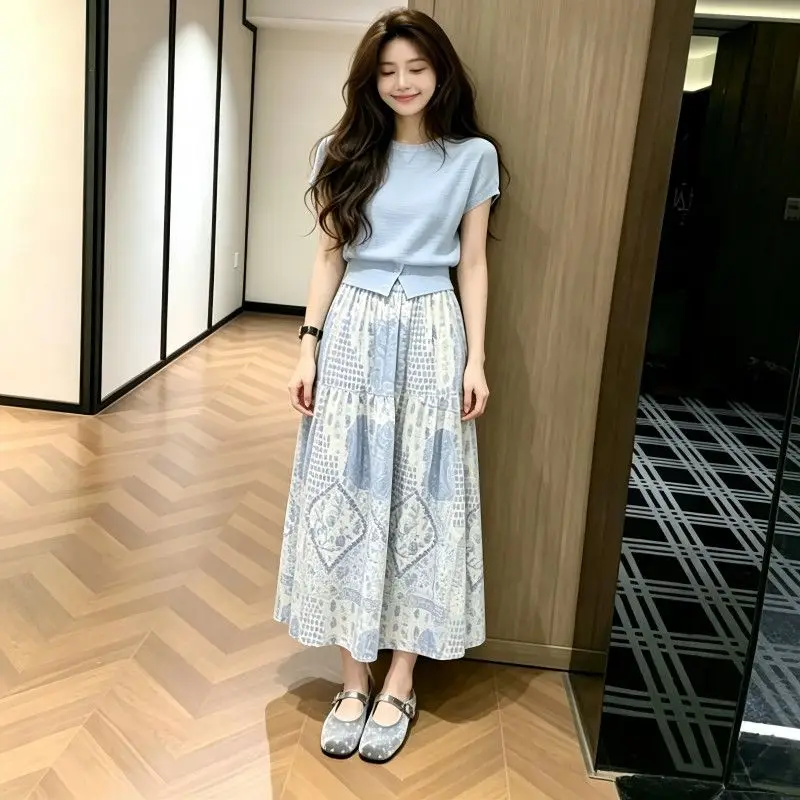 

Women Clothes Summer Korean Fashion Printing Skirt Solid Color O-neck Short Sleeve Tops Appear Thin Lazy Wind Two-piece Set Suit