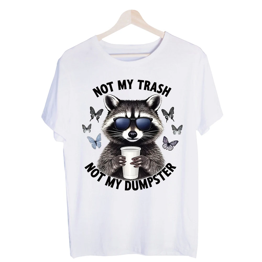 Men's Raccoon with Sunglasses and Butterflies Graphic Tee, Short Sleeve Crew Neck T-Shirt for Casual Daily Wear