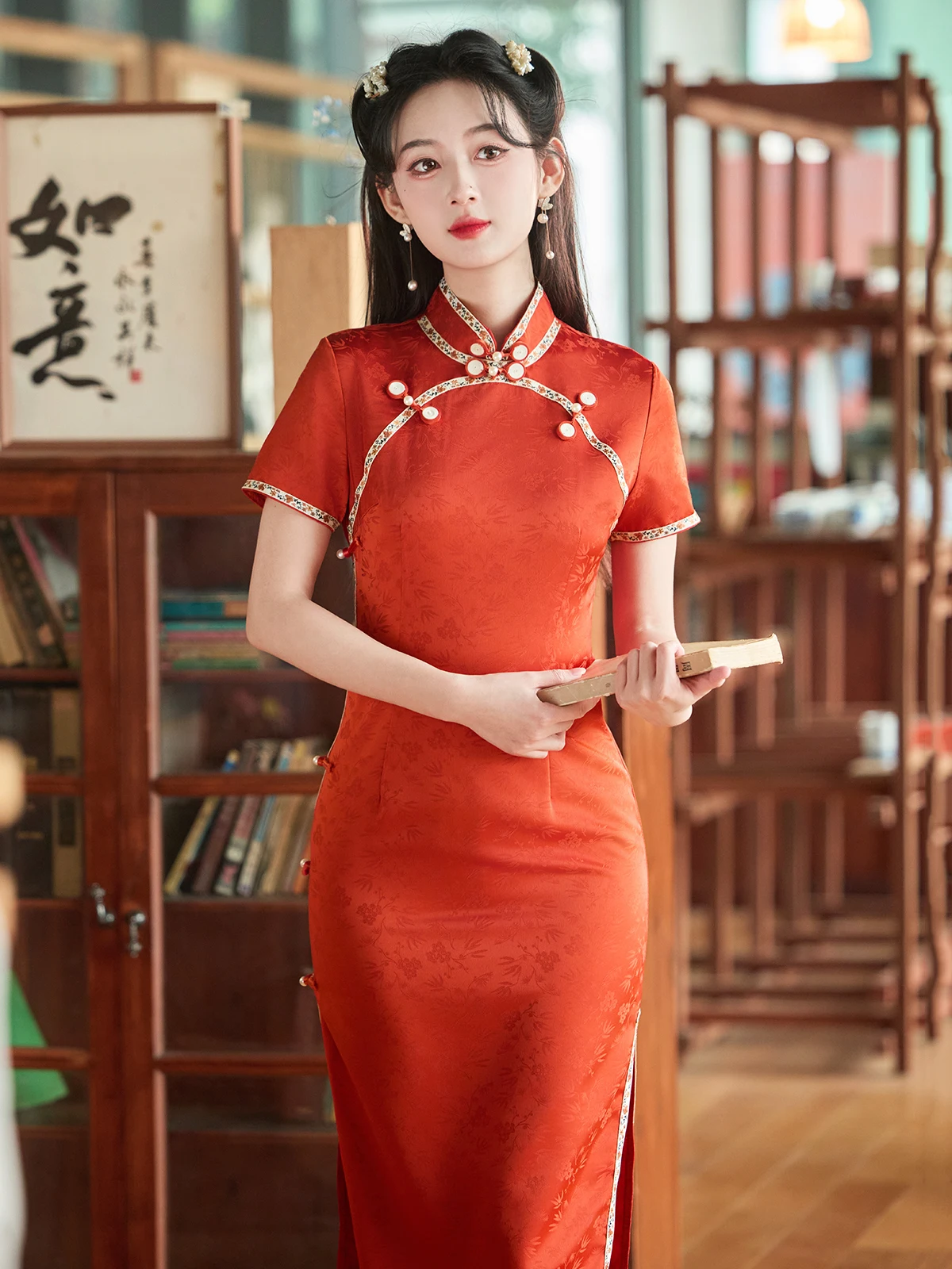 

Элегантная молодежная приталенная блузка в красивом оранжевом цвете в традиционном китайском стиле для повседневной носки, удобная и дышащая