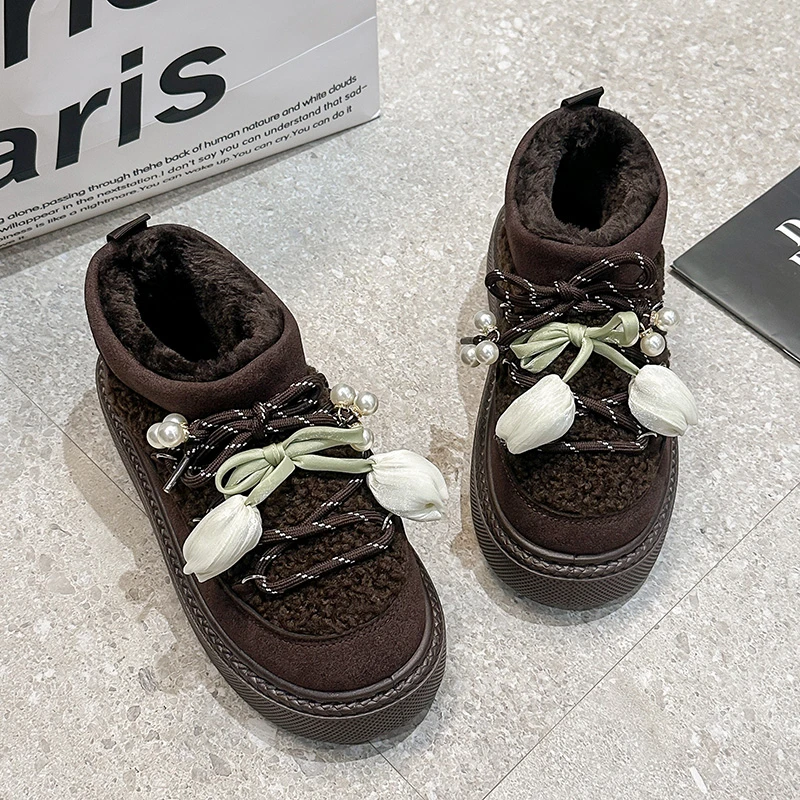Women's Ankle Boots Round Toe Flat Platform Fuzzy Upper Lace-Up Decorative Flower Bow Metal Eyelets Textured and Stable Outsoles