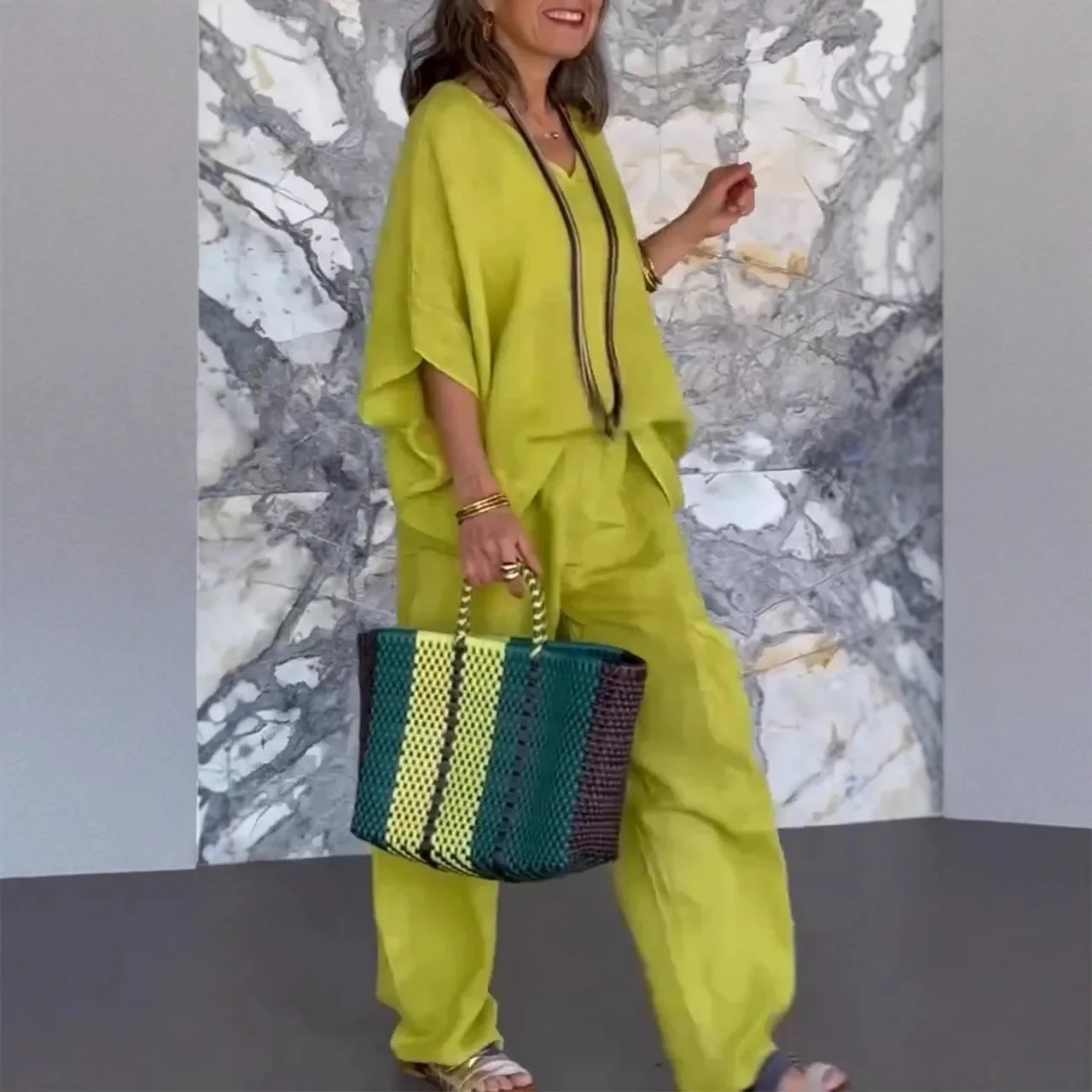 

Повседневный костюм из хлопка и льна со средним рукавом и v-образным вырезом со свободными карманами, модная женская одежда 2025, новая весенне-осенняя уличная одежда