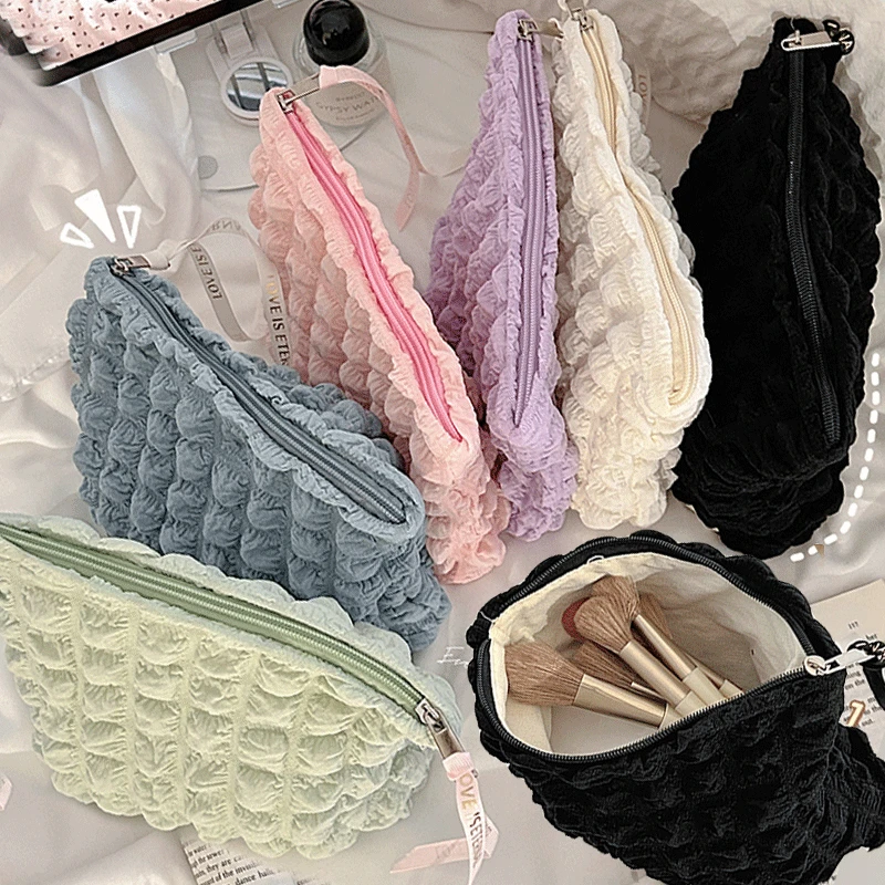 

Colorful Bubble Yarn Cosmetic Bag Ins Fashion Sweet Clutch Makeup Bag Travel Fashion Toiletries Organizer Daily Makeup Pouch