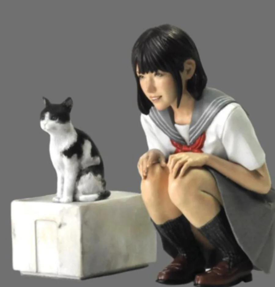 1/20 Scale Resin Figure Assembly Model Kit Japanese a Girl with a Cat Miniature GK Hand-Made Unassembled Unpainted Free Shipping