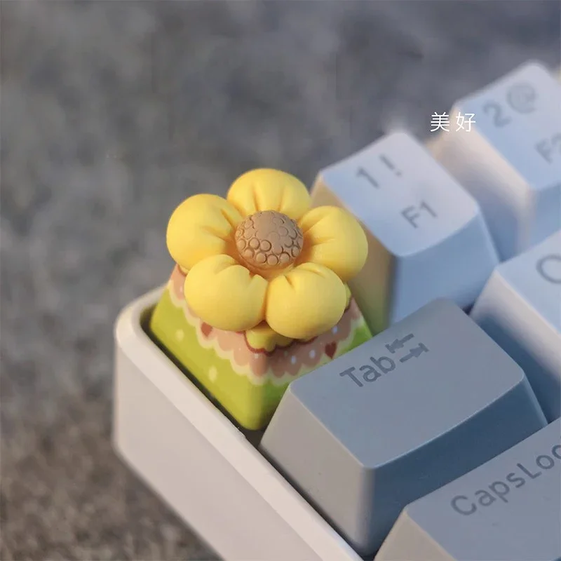 DIY Yellow Flower Keycap Cute Color Base Universal Cross AxisGaming Mechanical Keyboard Keycap R4 ESC Creative Keycap