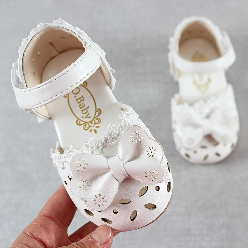 Neueste Sommer Kinder Schuhe 2021 Prinzessin Mode Leder Süße Kinder Sandalen Für Mädchen Kleinkind Baby Atmungsaktive Heraus Bogen Schuhe