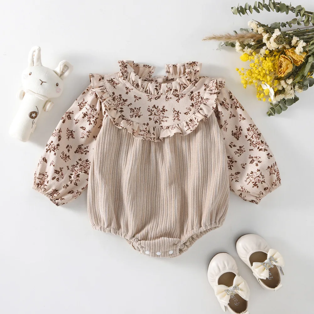 

Spring and Autumn Baby Dress, Floral Khaki Patchwork, Bottom Cover, Stand-Up Collar, Baby Triangle Crawling Clothing