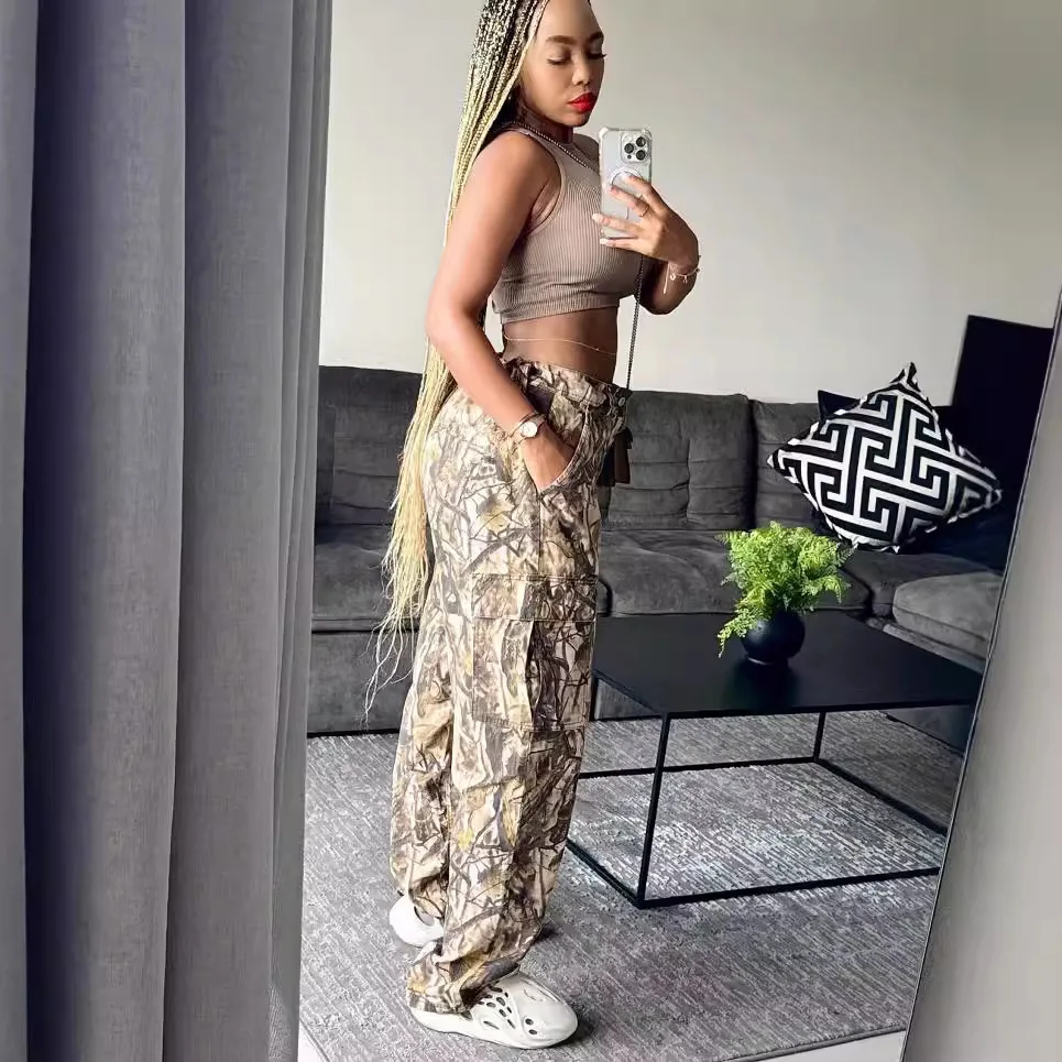 Cargo Pants Women Straight Trousers Camouflage Print Full Length Vintage Multiple Pockets High Waist Button Female Streetwear