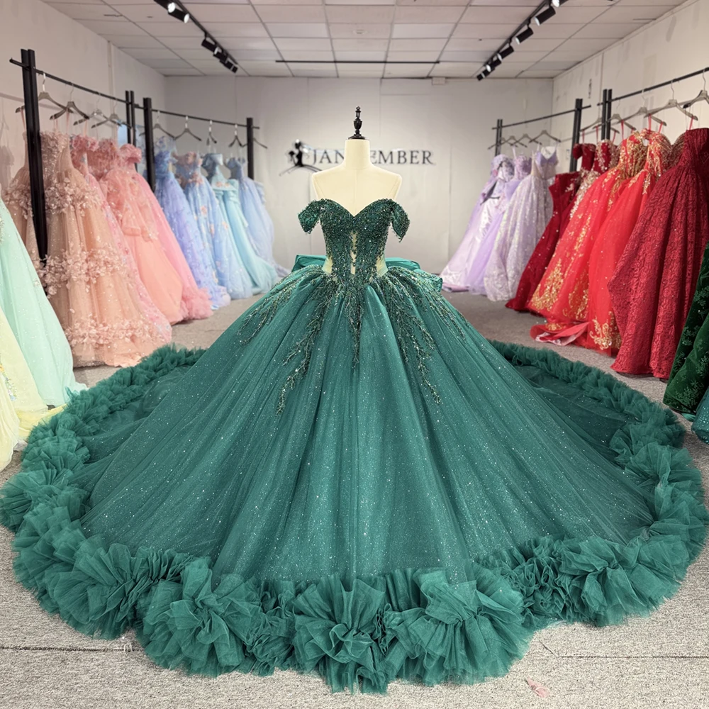 

Princess Ball Gown Quinceanera Dresses With Lace Bow Birthday Sweet 16 Customized Crost Ruffle Tiered Vestido De 15 XV Anos