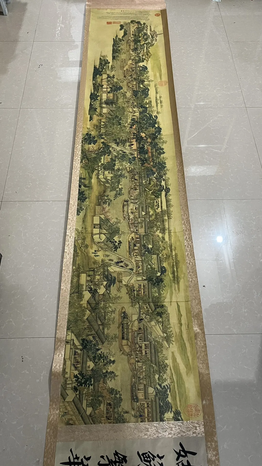 

Китайская высокая имитация знаменитостей, знаменитая каллиграфия и живопись, декоративная роспись для гостиной, фреска Цин Иди Гусу процветает.