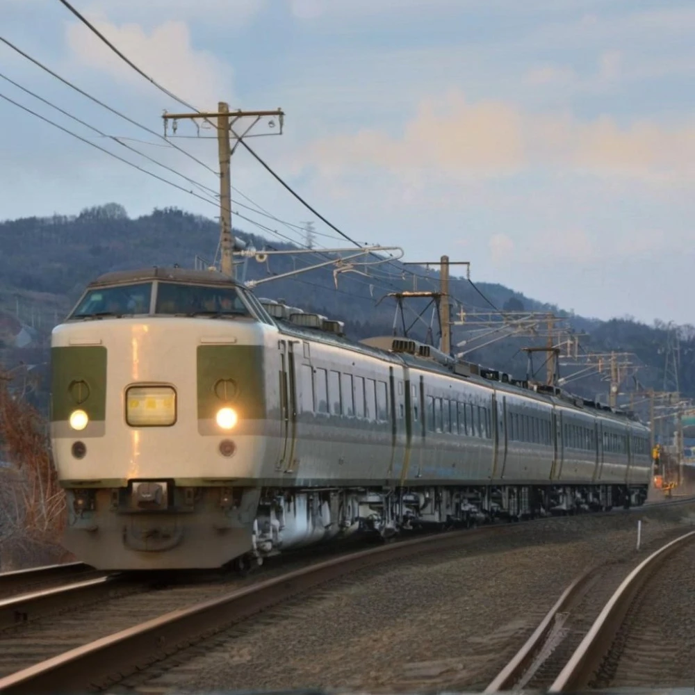 TOMIX N-type 1/160 Scale Model Train JR189 Series Express Train with 9 Carriages 98596 and 98597 Painting Train Set Boy Toy Gift