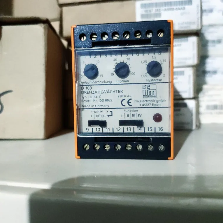 

IFM Ifm D100 DREHZAHLWACHTER