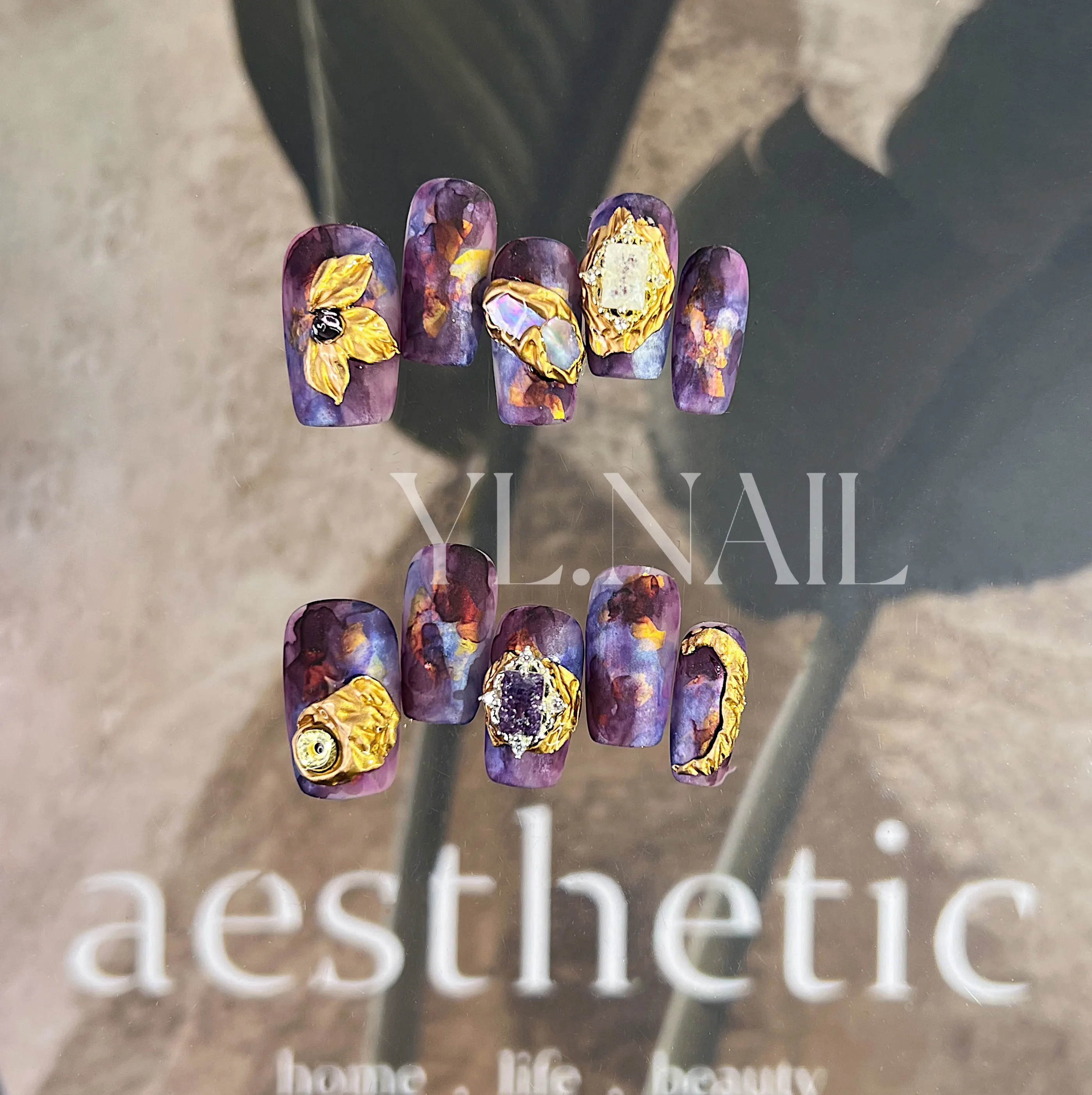 Medium Long Square‑Oval Press On Nails Purple Oil Painting Gradient False Nails 3D Gold Flower Gem Rhinestone Decor Reusable Lux