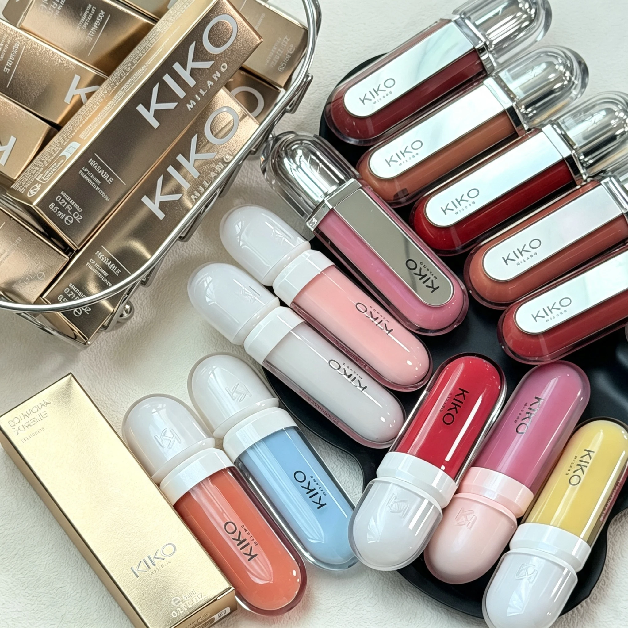 Original Kiko 3D Mirror Lip Glaze, wasserfest, nicht verblassend und nicht klebend, Lipgloss, Spiegel-Lippenstift, pflegender, glänzender Kosmetikartikel. – Detail 2