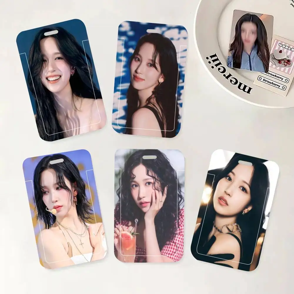 

Кейс для ID-карты K-pop Myoui Mina с ремешком на шею, держателем для бейджа, брелоком и подарочным чехлом для рабочего пропуска